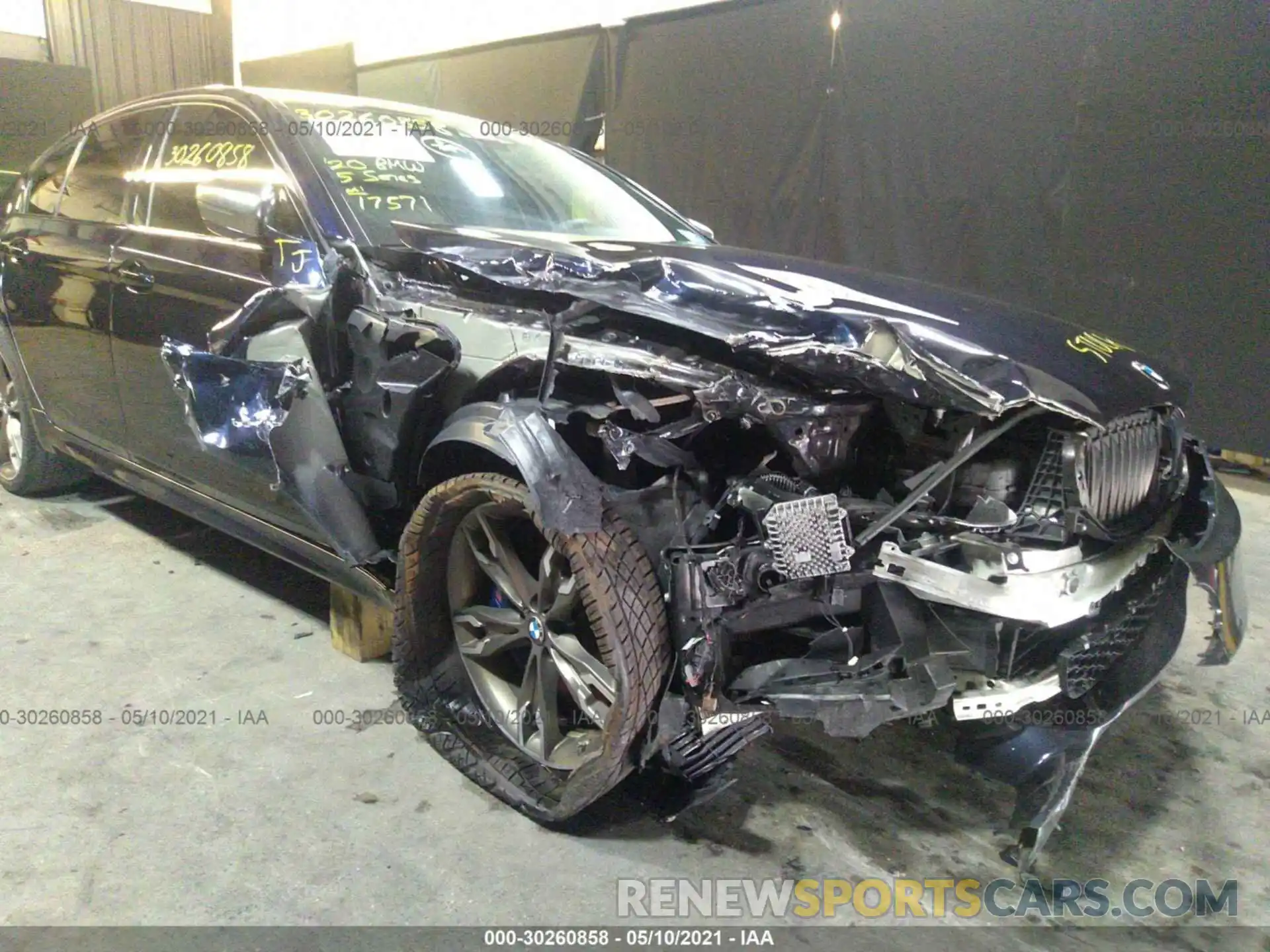 6 Photograph of a damaged car WBAJS7C08LBN96158 BMW 5 SERIES 2020