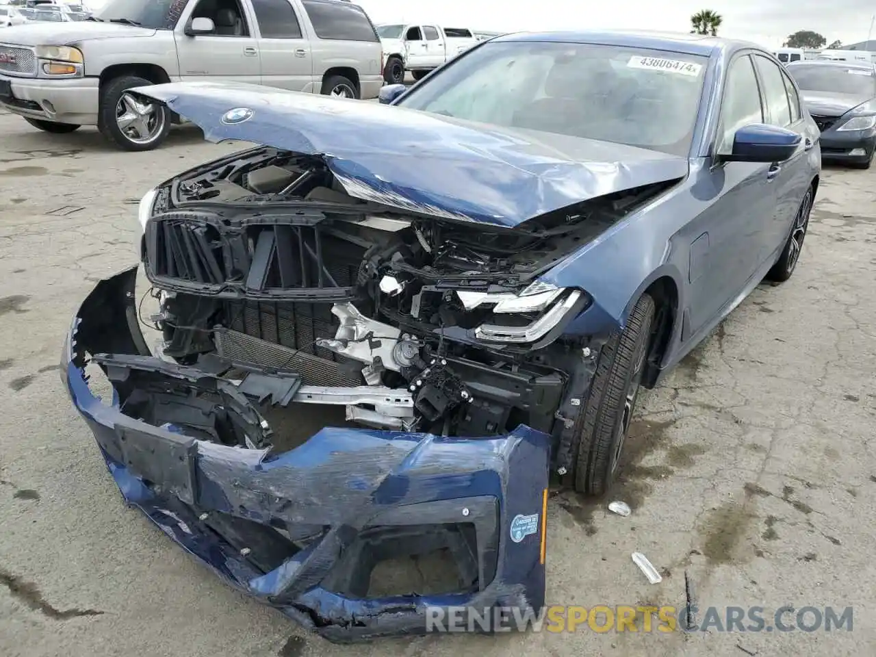 1 Photograph of a damaged car WBA13AG00MCF76425 BMW 5 SERIES 2021