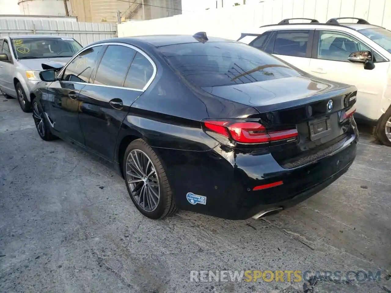 3 Photograph of a damaged car WBA13AG04MCG67911 BMW 5 SERIES 2021