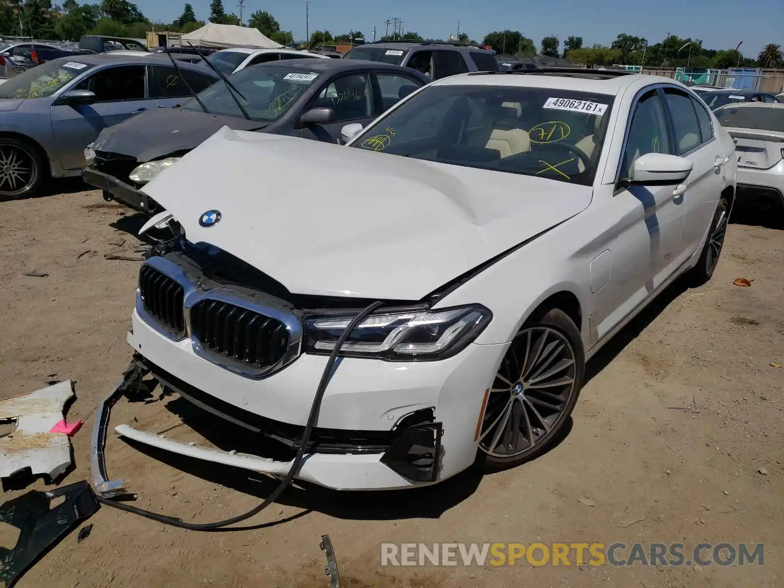 2 Photograph of a damaged car WBA13AG05MCF38334 BMW 5 SERIES 2021