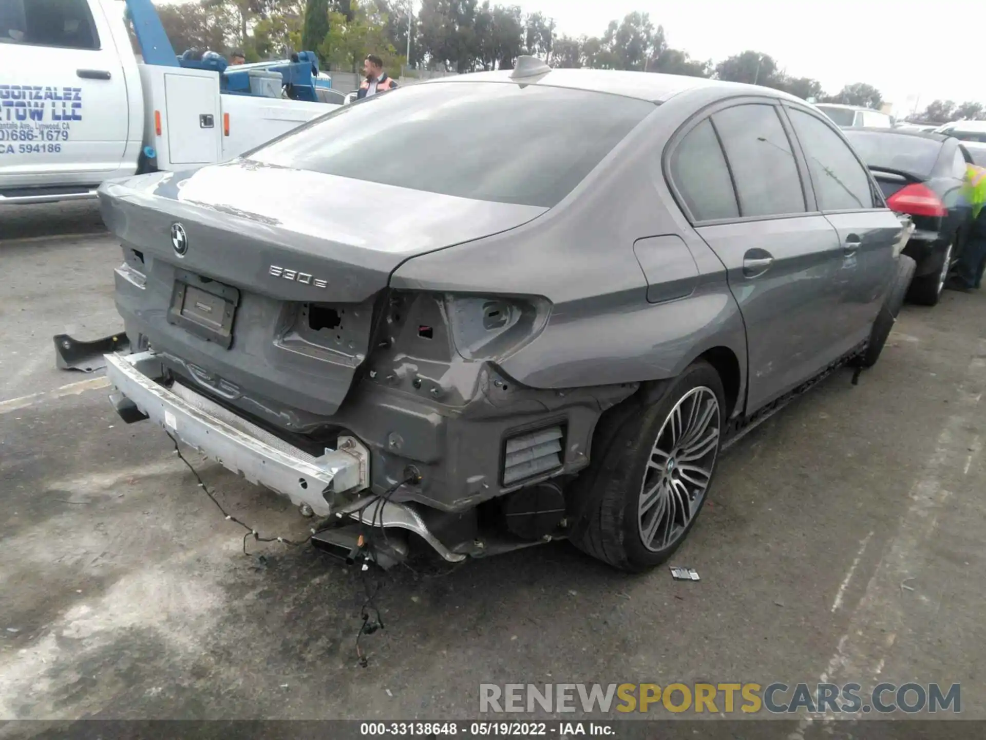 4 Photograph of a damaged car WBA13AG06MCG72933 BMW 5 SERIES 2021