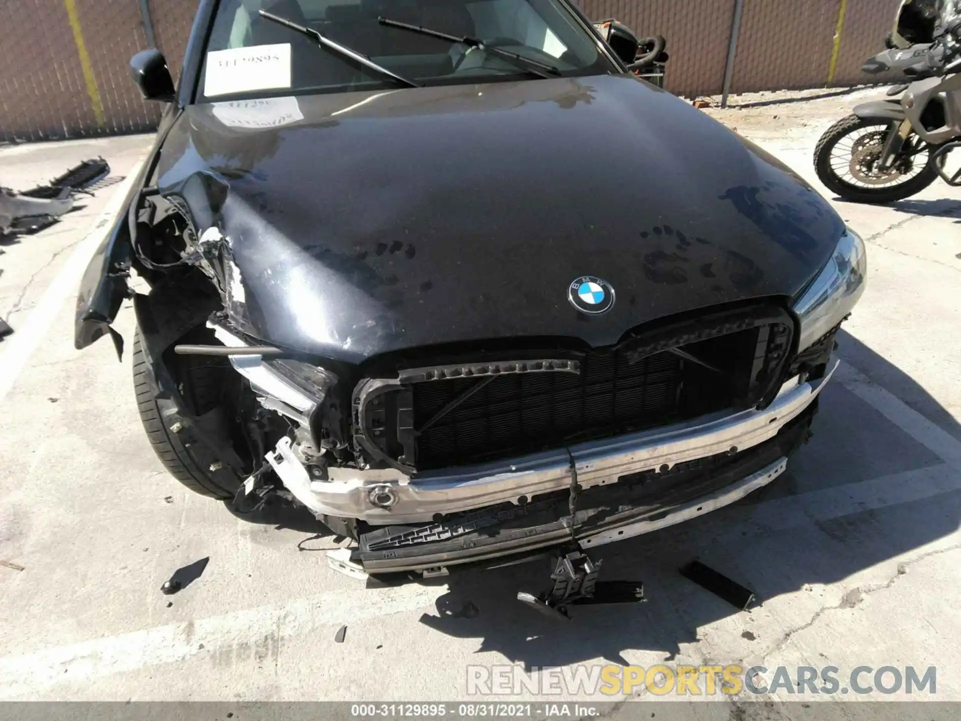 6 Photograph of a damaged car WBA13AG08MCF46055 BMW 5 SERIES 2021