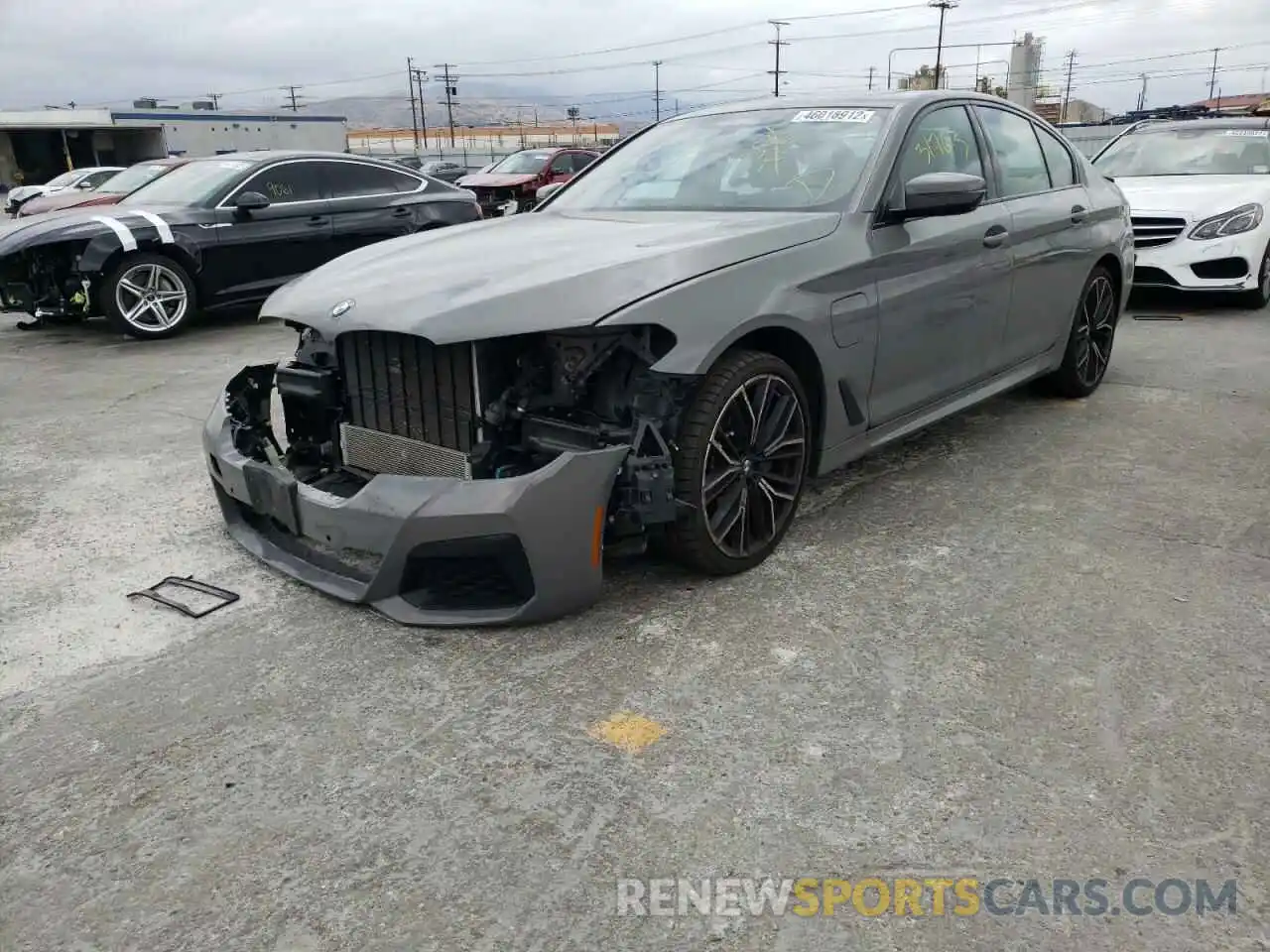 2 Photograph of a damaged car WBA13AG08MCF95028 BMW 5 SERIES 2021