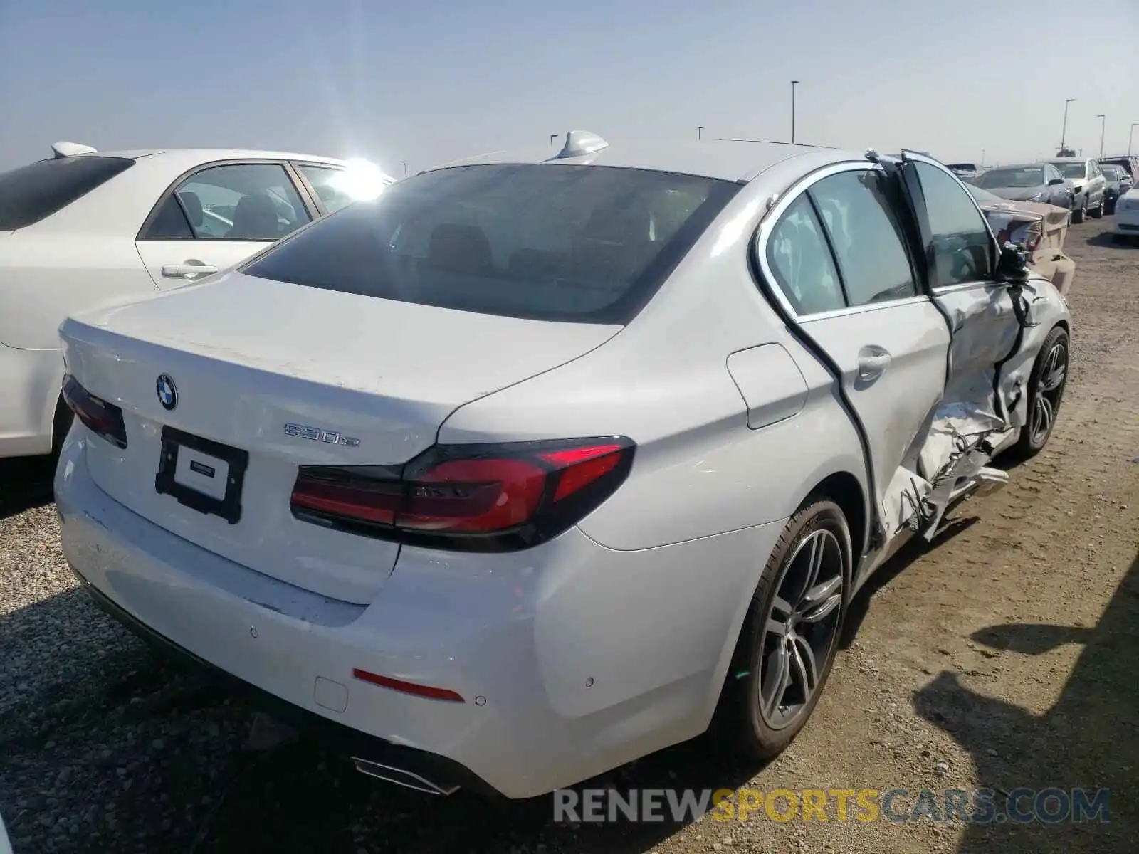 4 Photograph of a damaged car WBA13AG09MCF60756 BMW 5 SERIES 2021