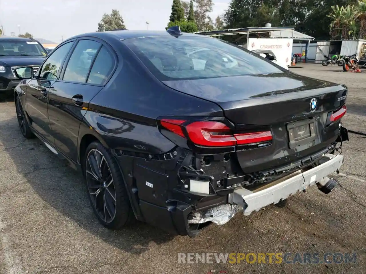 3 Photograph of a damaged car WBA13AG09MCG45192 BMW 5 SERIES 2021