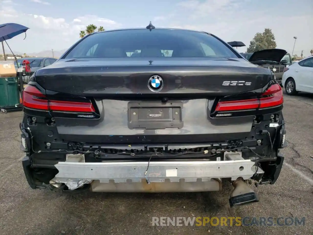 9 Photograph of a damaged car WBA13AG09MCG45192 BMW 5 SERIES 2021