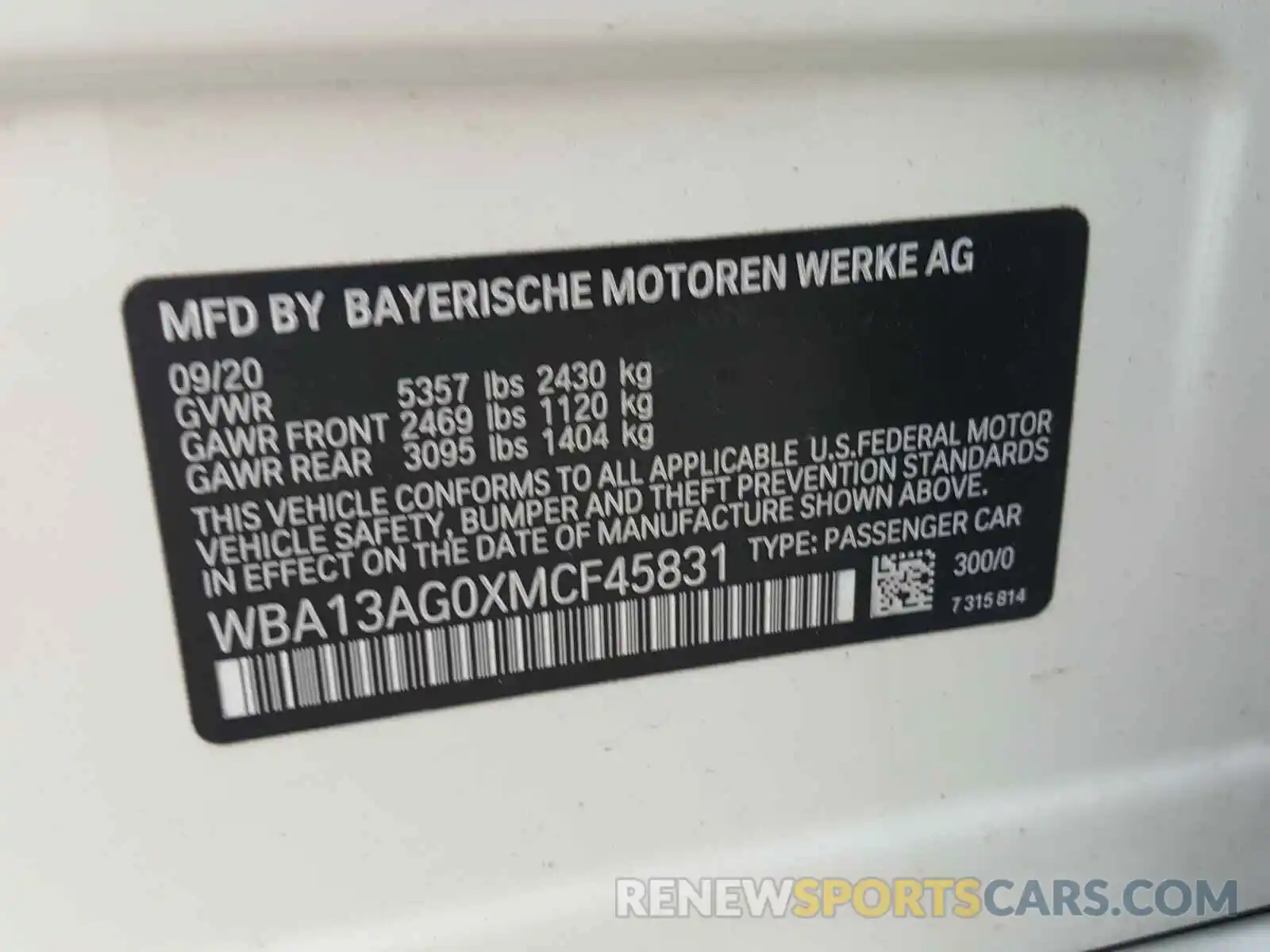 10 Photograph of a damaged car WBA13AG0XMCF45831 BMW 5 SERIES 2021