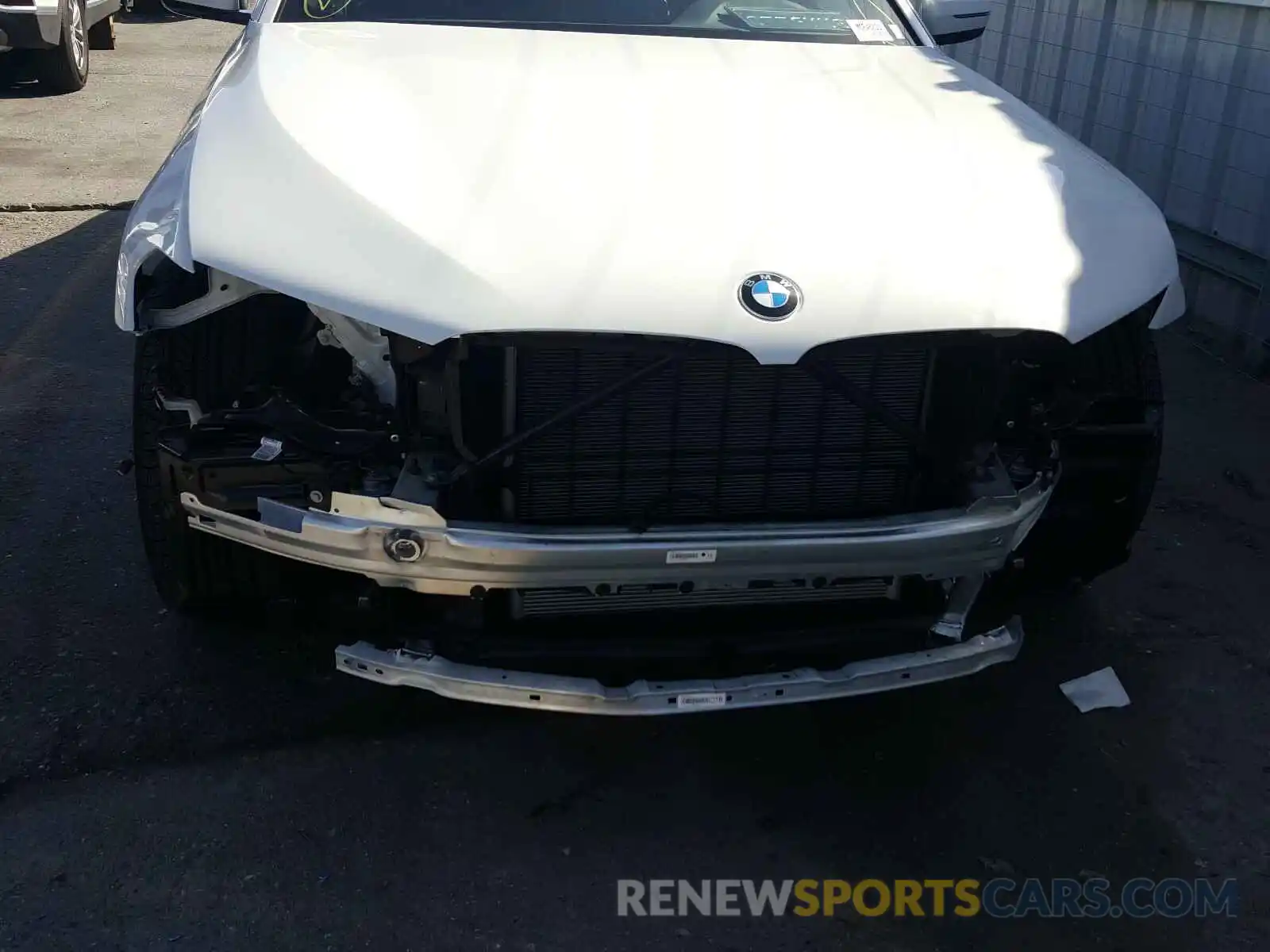 9 Photograph of a damaged car WBA13AG0XMCF45831 BMW 5 SERIES 2021