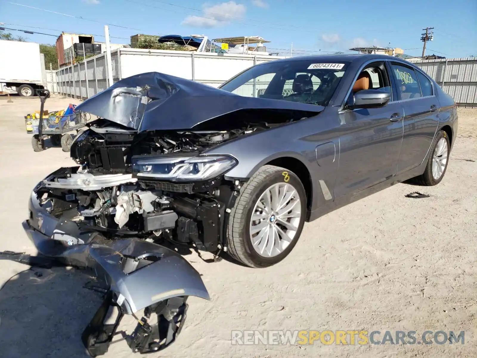 2 Photograph of a damaged car WBA13AG0XMCG98080 BMW 5 SERIES 2021