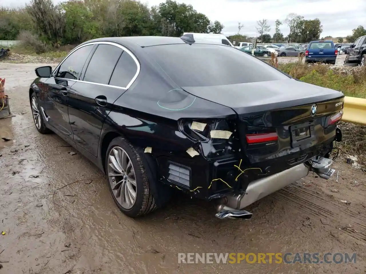 3 Photograph of a damaged car WBA13AG0XMCH25701 BMW 5 SERIES 2021