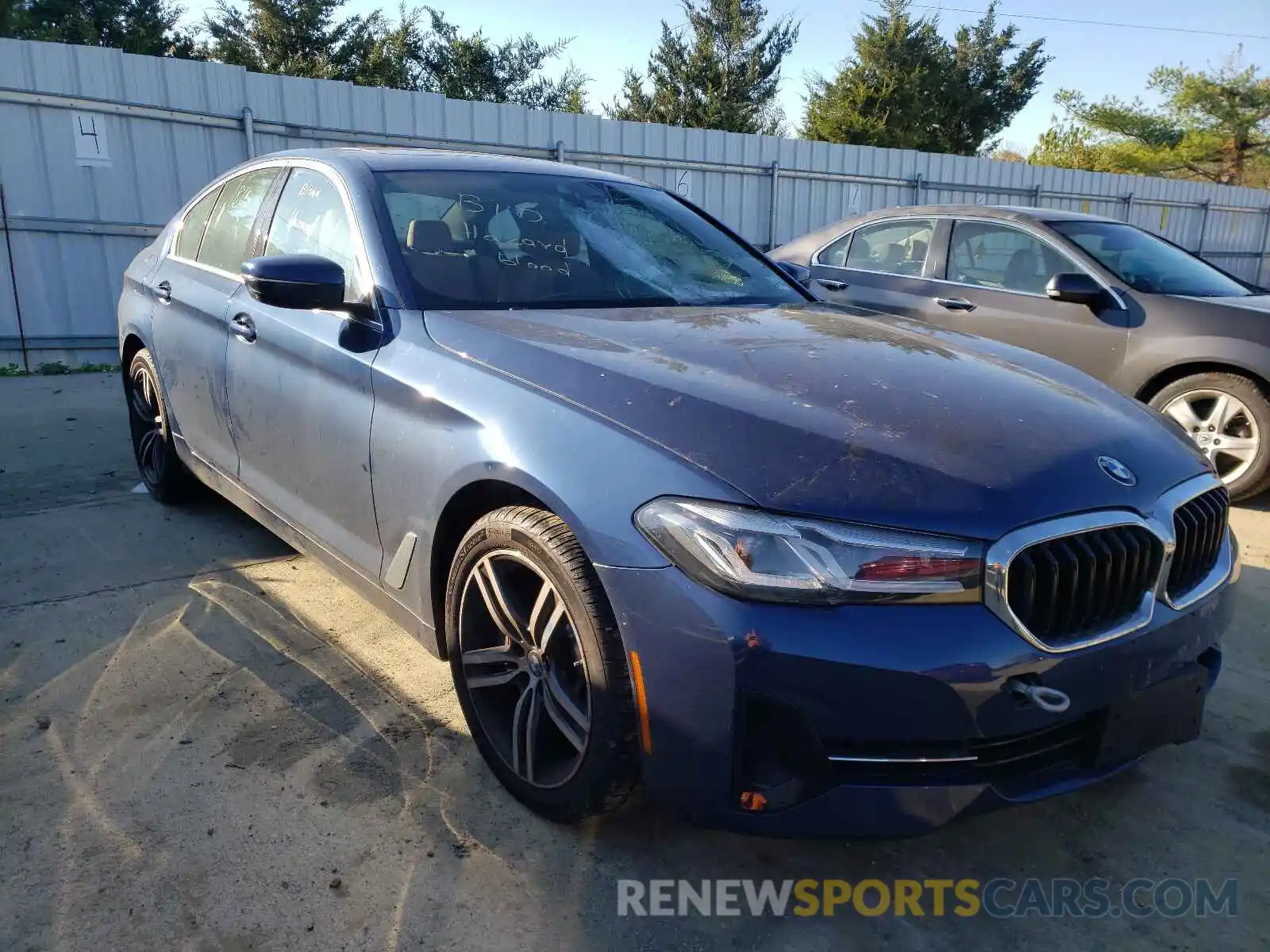 1 Photograph of a damaged car WBA13BJ00MCF83521 BMW 5 SERIES 2021