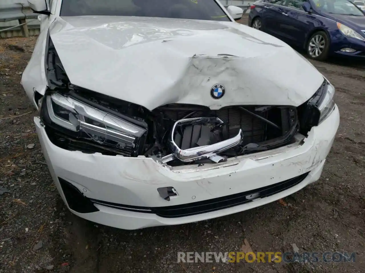 9 Photograph of a damaged car WBA13BJ00MWW91696 BMW 5 SERIES 2021