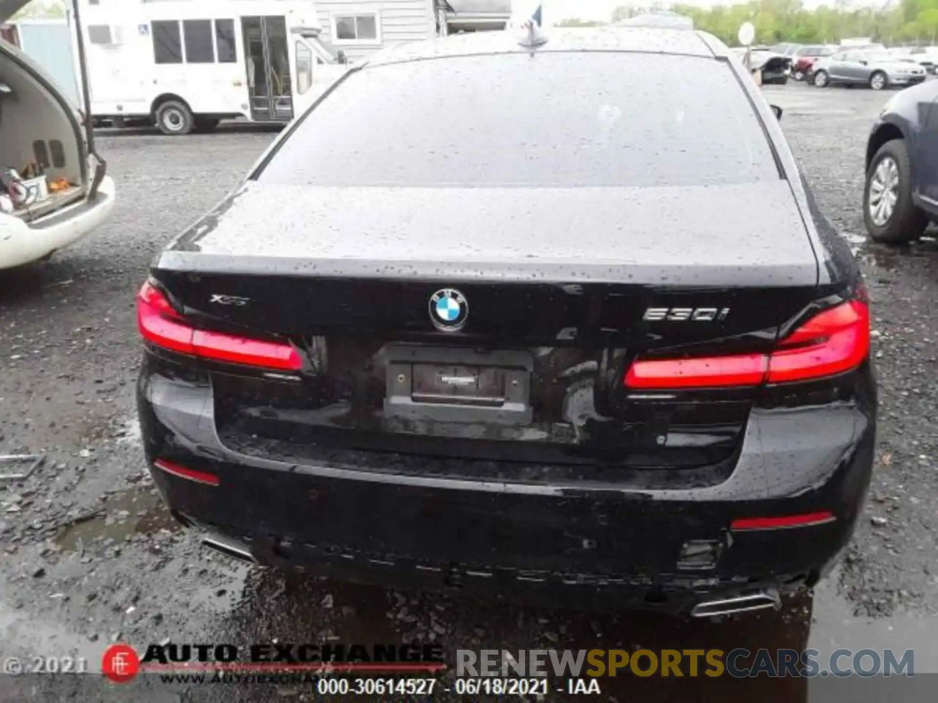 6 Photograph of a damaged car WBA13BJ00MWW92220 BMW 5 SERIES 2021
