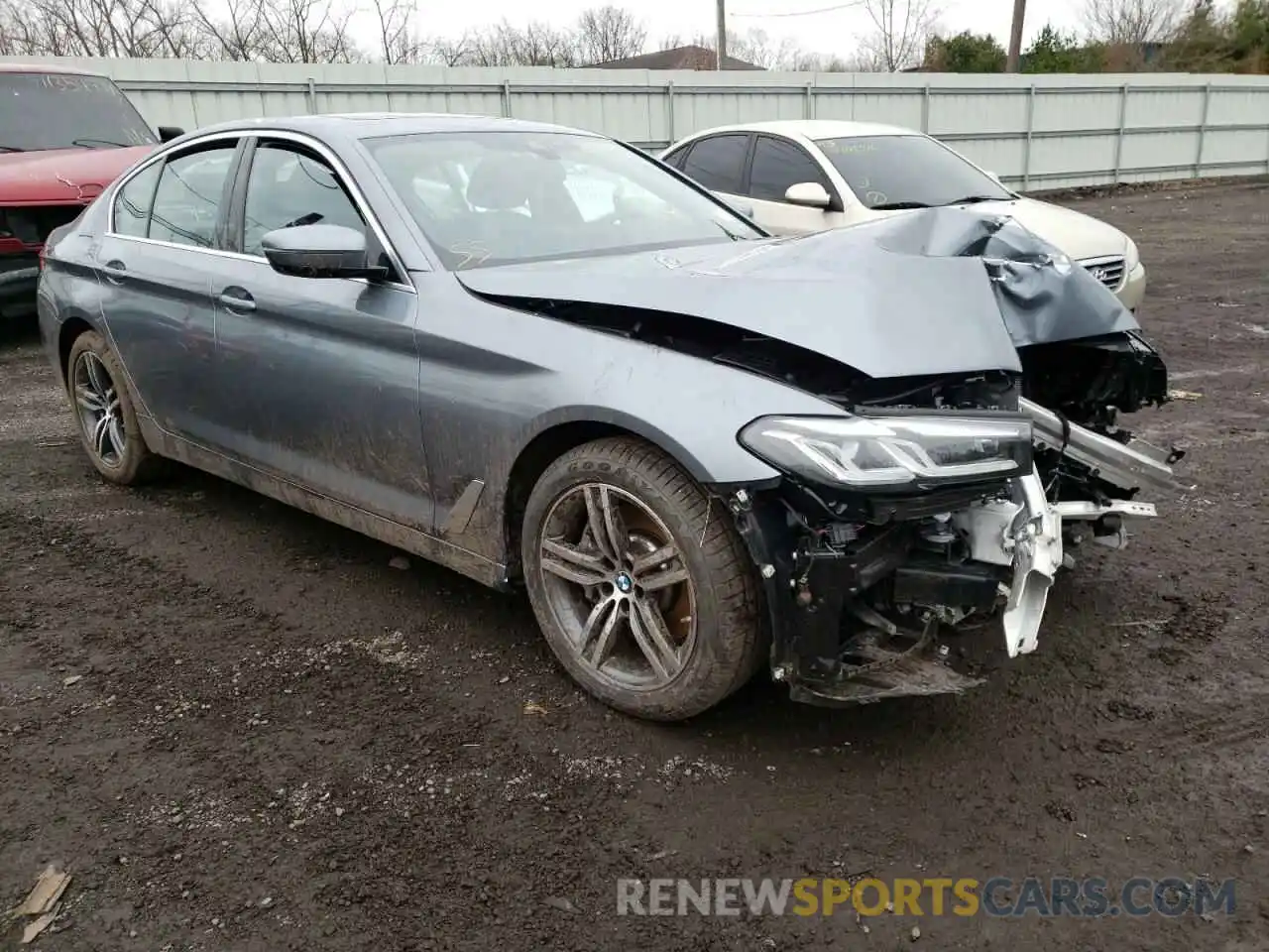 1 Photograph of a damaged car WBA13BJ00MWX22736 BMW 5 SERIES 2021