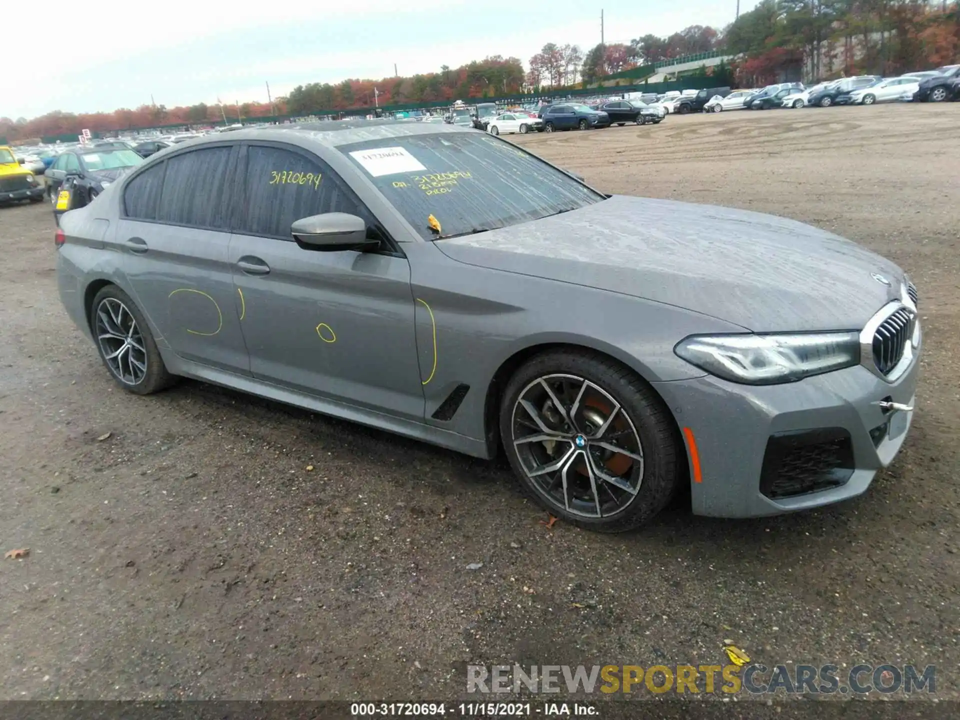 1 Photograph of a damaged car WBA13BJ01MCF08293 BMW 5 SERIES 2021