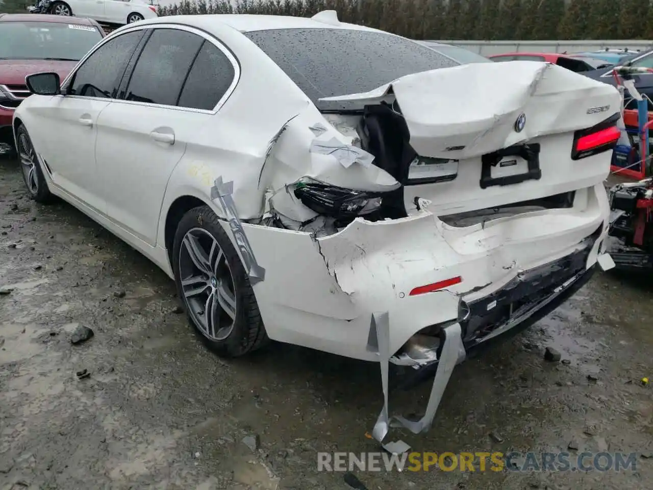 3 Photograph of a damaged car WBA13BJ01MWW89584 BMW 5 SERIES 2021