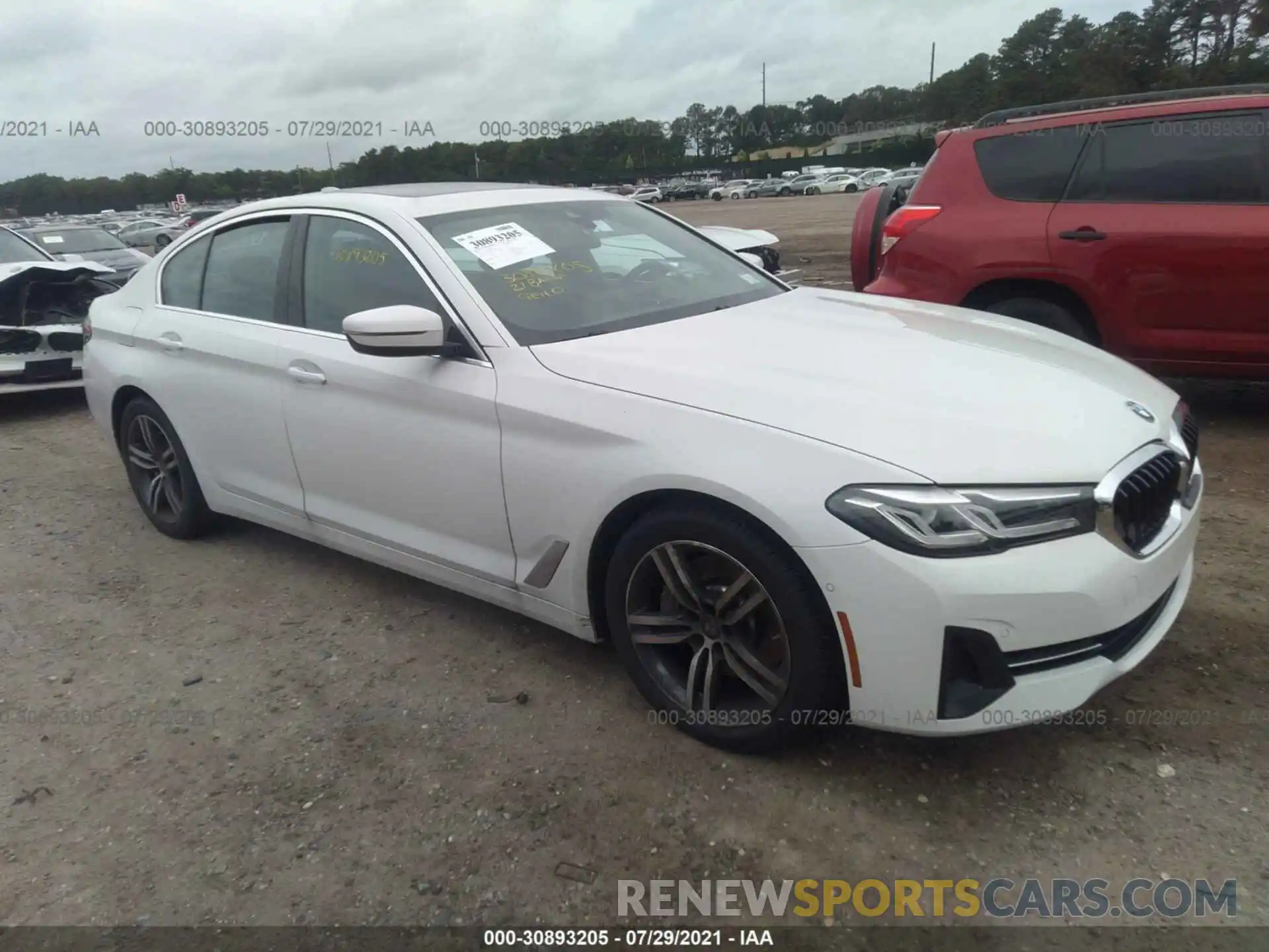 1 Photograph of a damaged car WBA13BJ01MWW96602 BMW 5 SERIES 2021