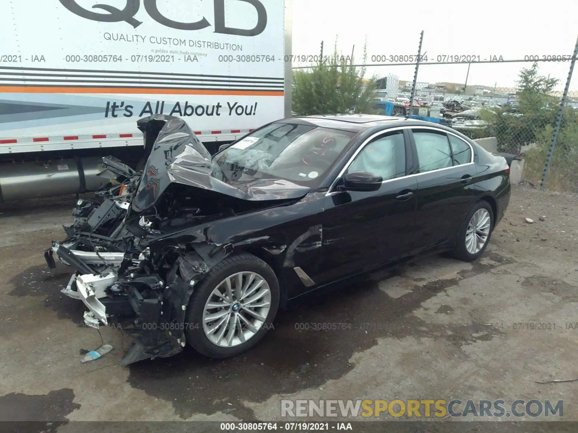 2 Photograph of a damaged car WBA13BJ02MCF66025 BMW 5 SERIES 2021