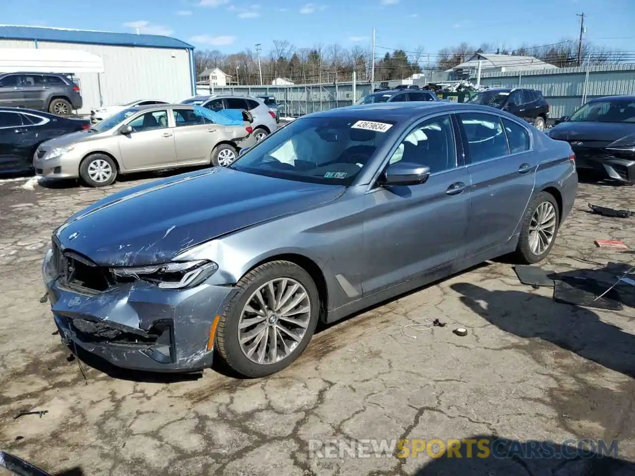 1 Photograph of a damaged car WBA13BJ02MWW95328 BMW 5 SERIES 2021