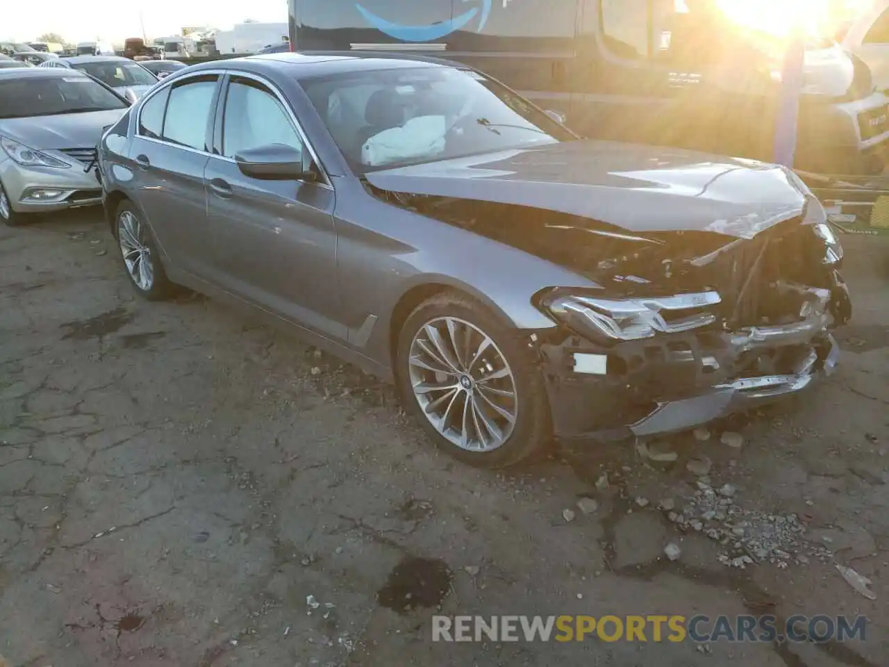 1 Photograph of a damaged car WBA13BJ02MWX16100 BMW 5 SERIES 2021