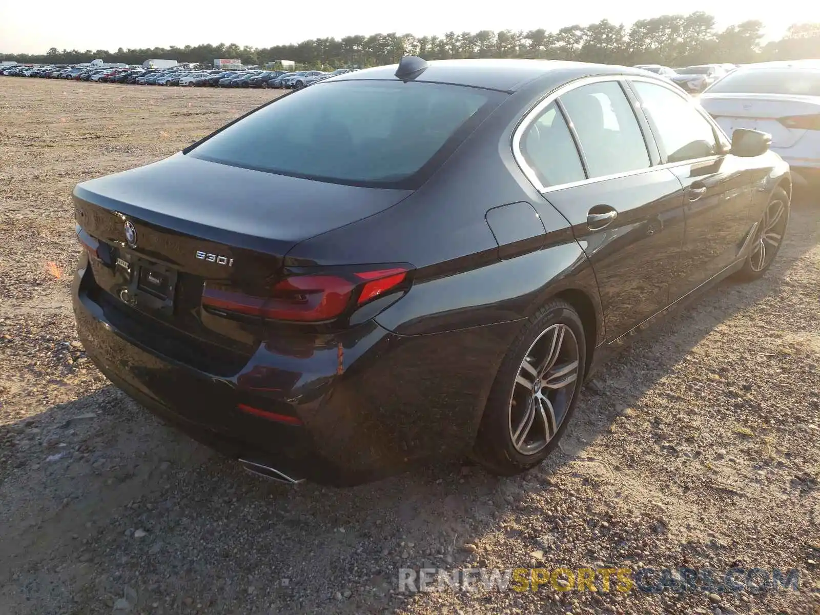 4 Photograph of a damaged car WBA13BJ02MWX27372 BMW 5 SERIES 2021