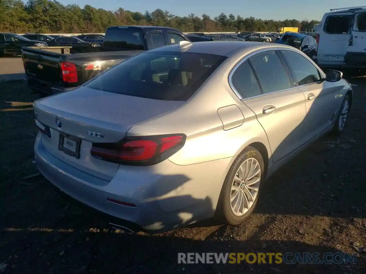 4 Photograph of a damaged car WBA13BJ03MCH16059 BMW 5 SERIES 2021