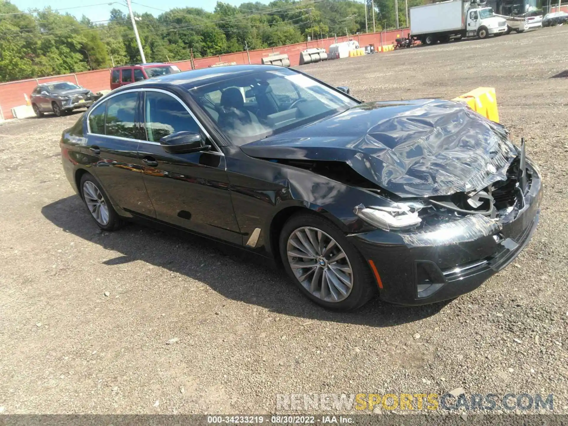 1 Photograph of a damaged car WBA13BJ03MWW91031 BMW 5 SERIES 2021