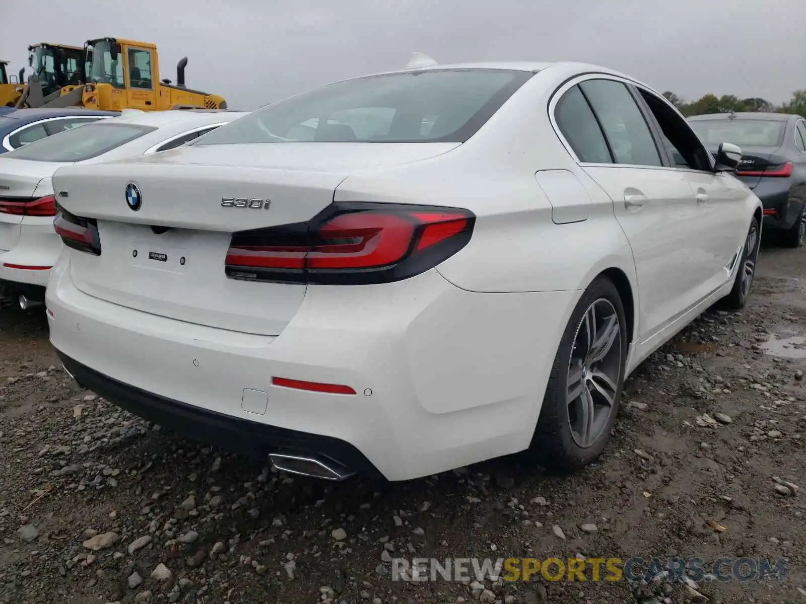 4 Photograph of a damaged car WBA13BJ03MWX00844 BMW 5 SERIES 2021