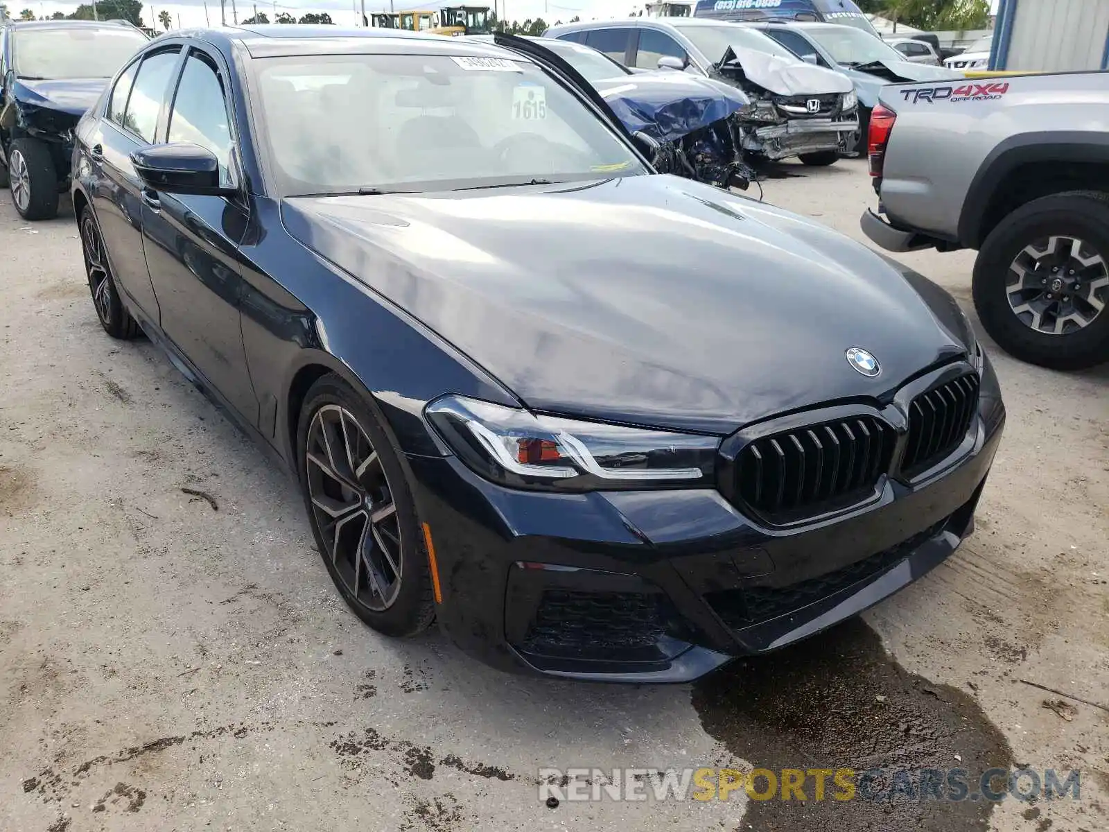 1 Photograph of a damaged car WBA13BJ03MWX12850 BMW 5 SERIES 2021