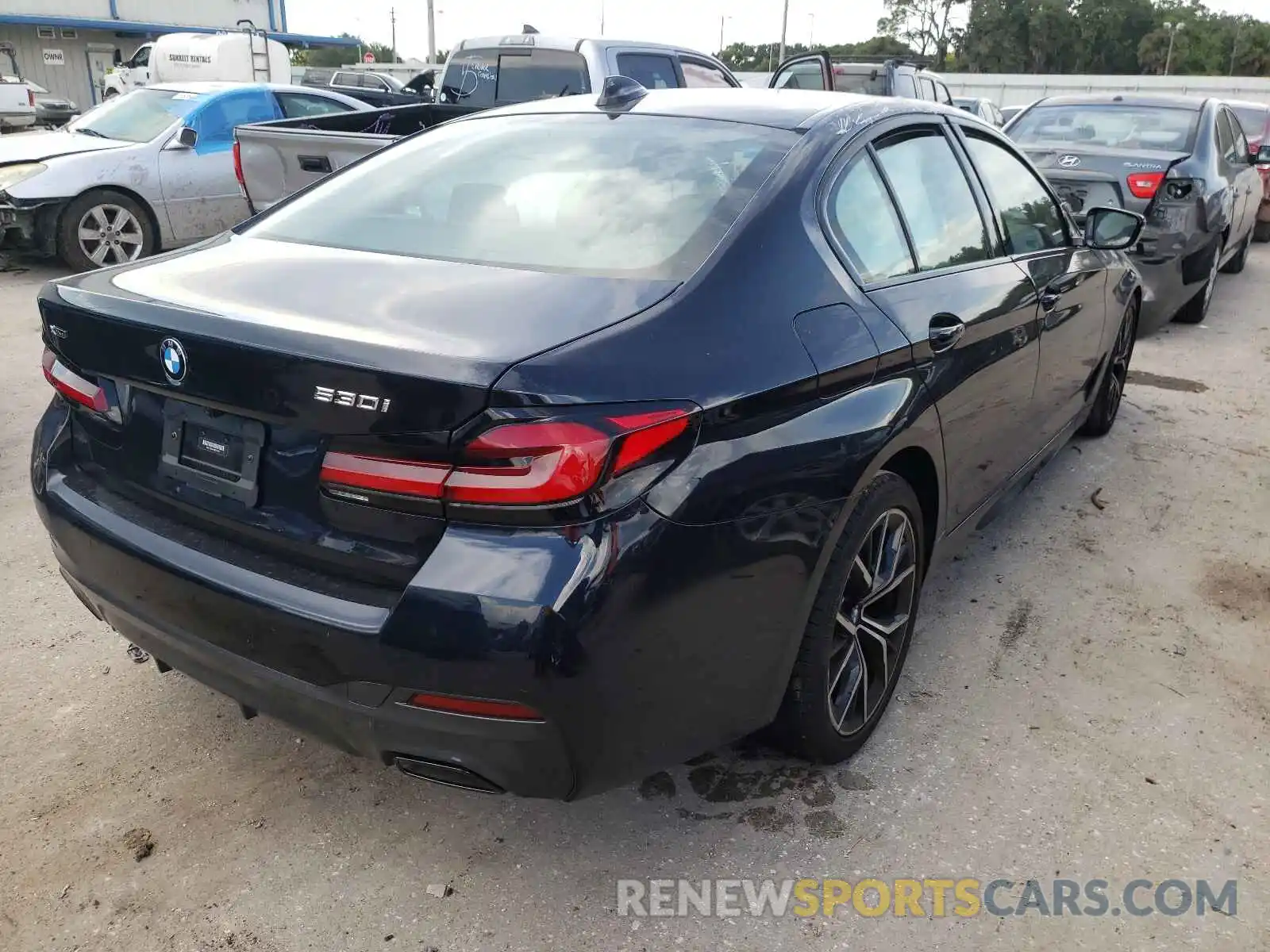 4 Photograph of a damaged car WBA13BJ03MWX12850 BMW 5 SERIES 2021