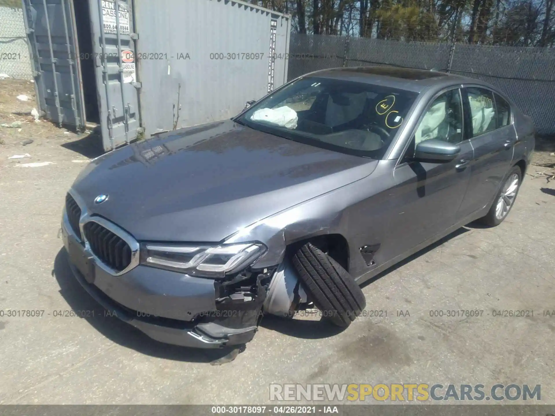 2 Photograph of a damaged car WBA13BJ04MCF94974 BMW 5 SERIES 2021