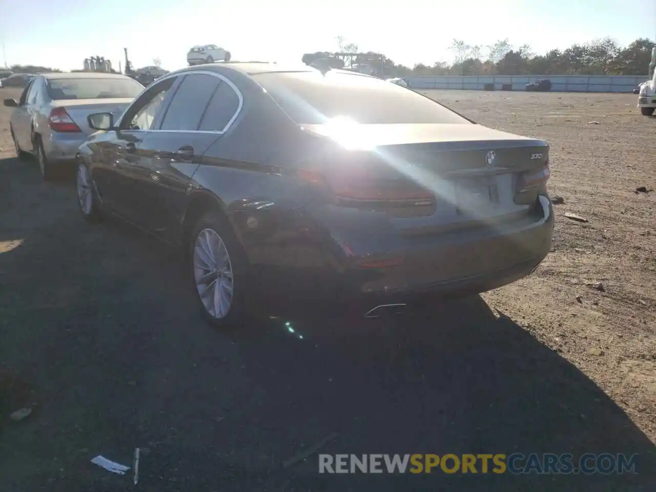 3 Photograph of a damaged car WBA13BJ04MWX10198 BMW 5 SERIES 2021