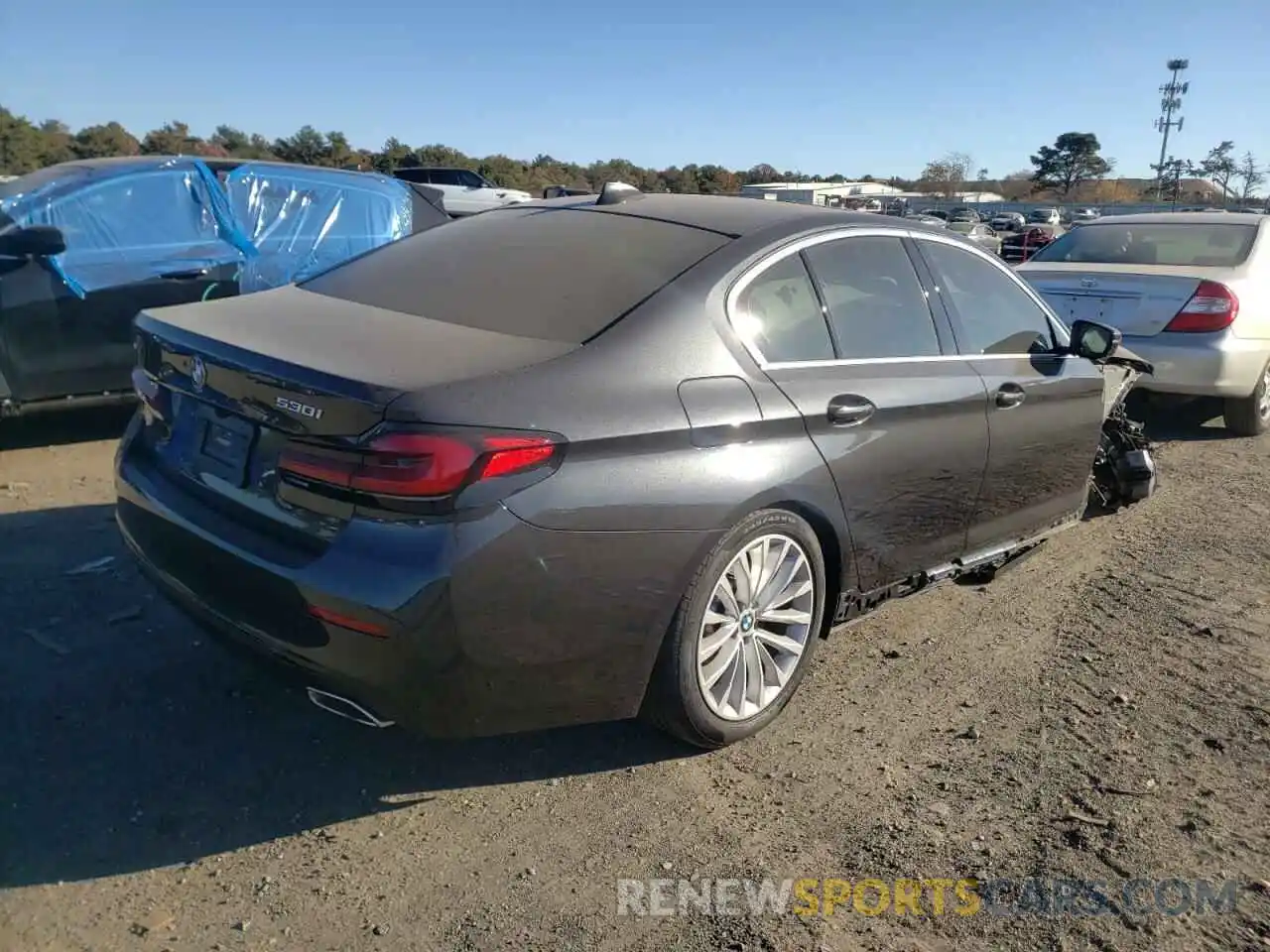 4 Photograph of a damaged car WBA13BJ04MWX10198 BMW 5 SERIES 2021