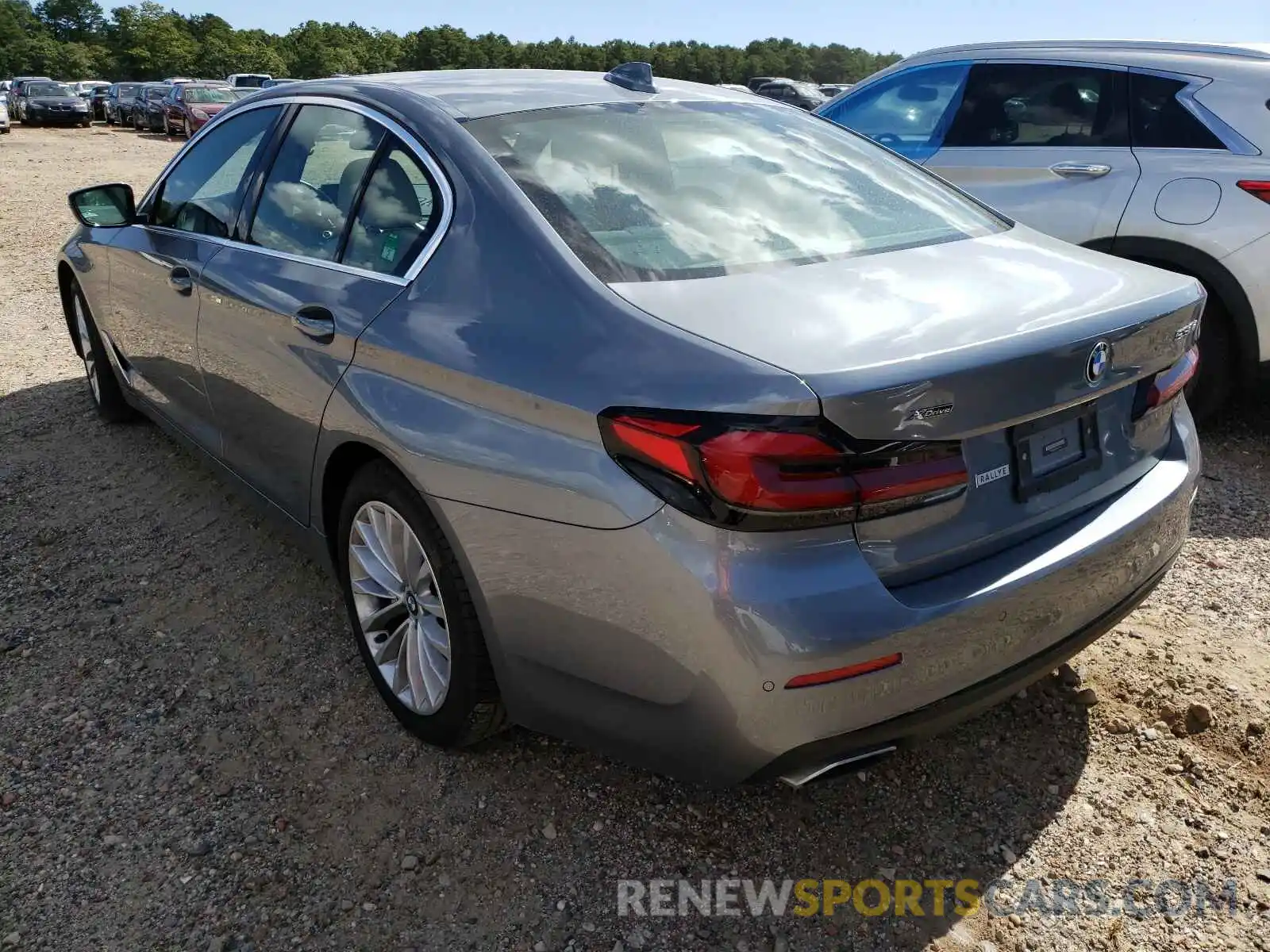 3 Photograph of a damaged car WBA13BJ05MCF17109 BMW 5 SERIES 2021