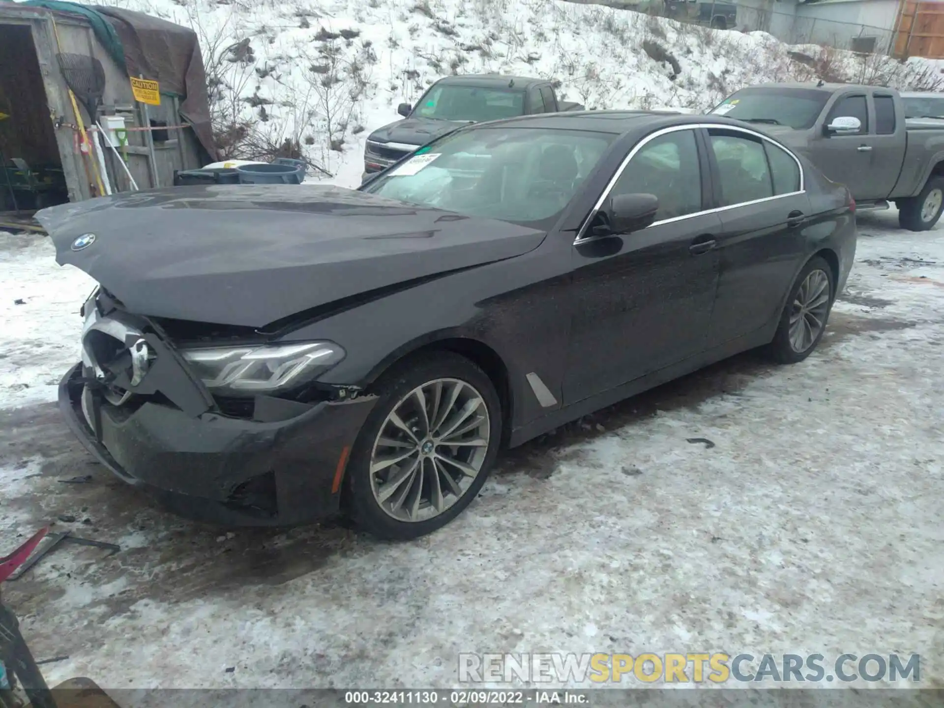 2 Фотография поврежденного автомобиля WBA13BJ05MCF28871 BMW 5 SERIES 2021