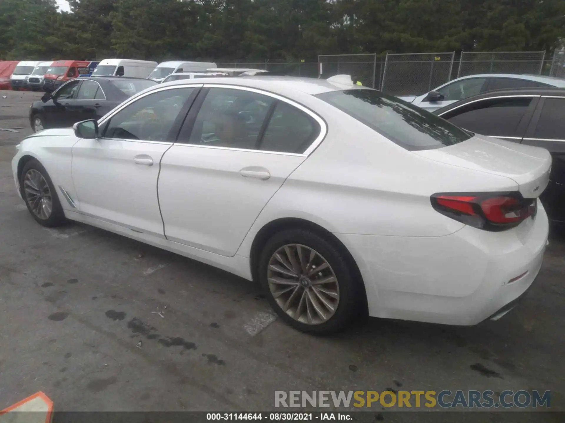 3 Photograph of a damaged car WBA13BJ05MCF67928 BMW 5 SERIES 2021