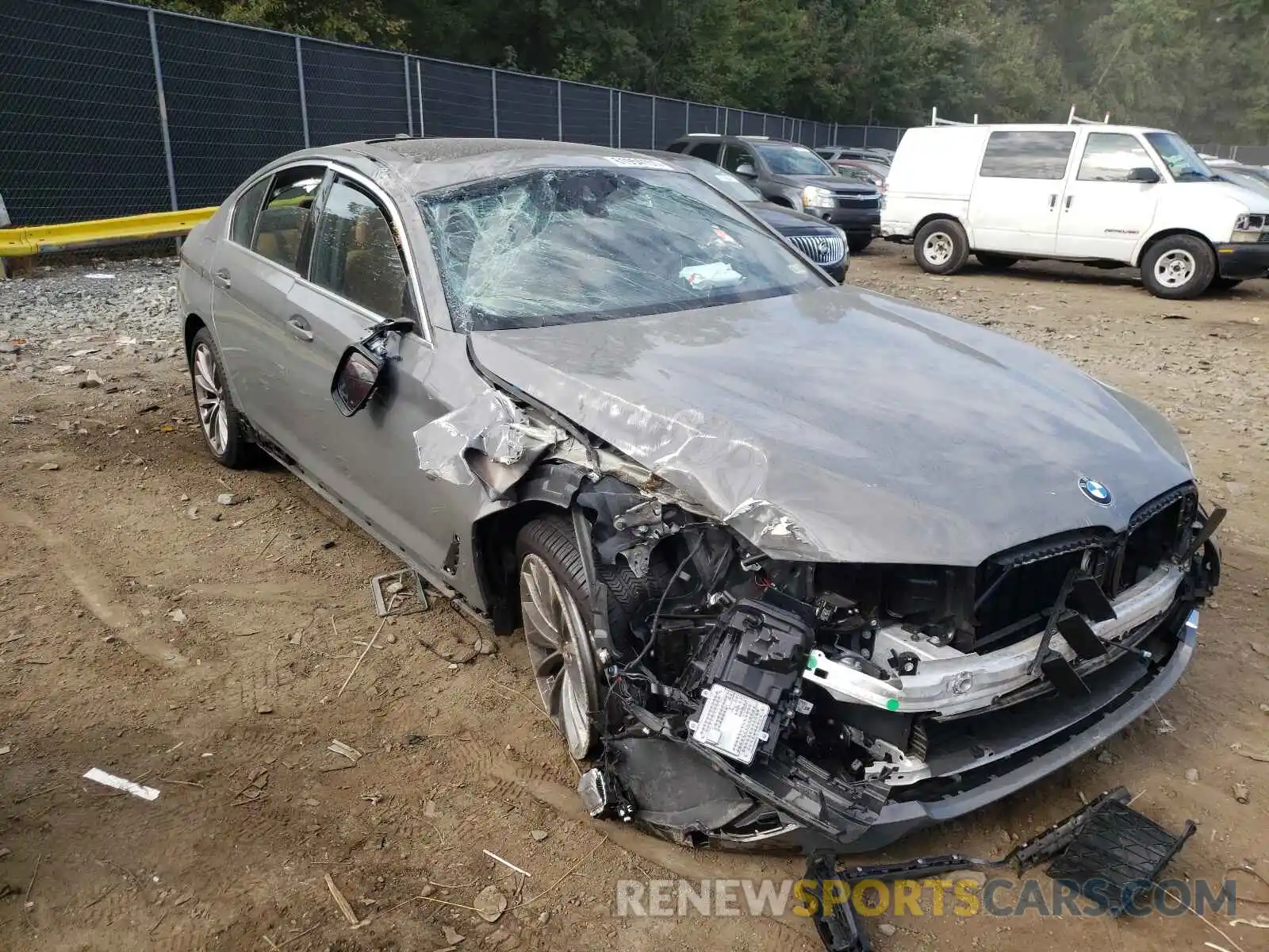 1 Photograph of a damaged car WBA13BJ06MCF04269 BMW 5 SERIES 2021