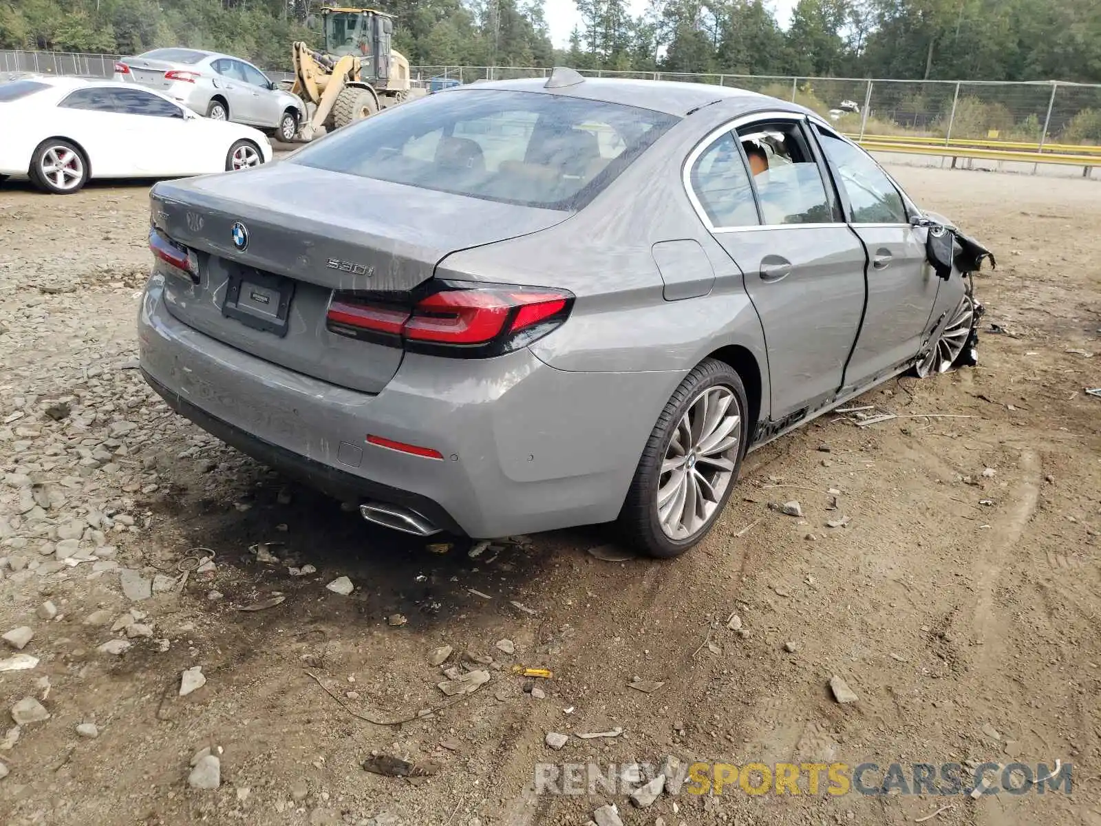 4 Photograph of a damaged car WBA13BJ06MCF04269 BMW 5 SERIES 2021