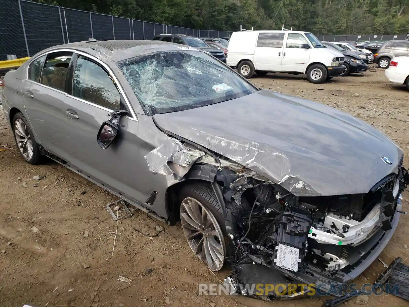 9 Photograph of a damaged car WBA13BJ06MCF04269 BMW 5 SERIES 2021