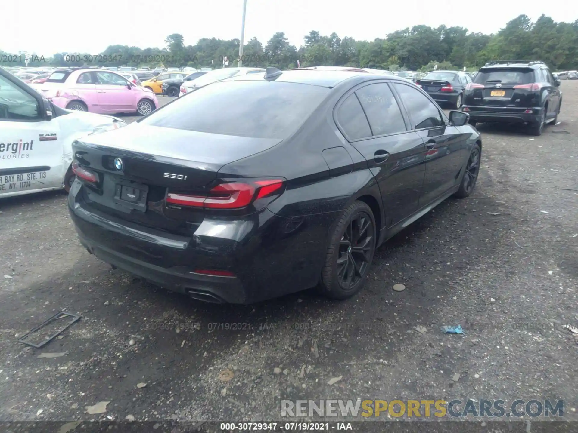 4 Photograph of a damaged car WBA13BJ06MCF79232 BMW 5 SERIES 2021