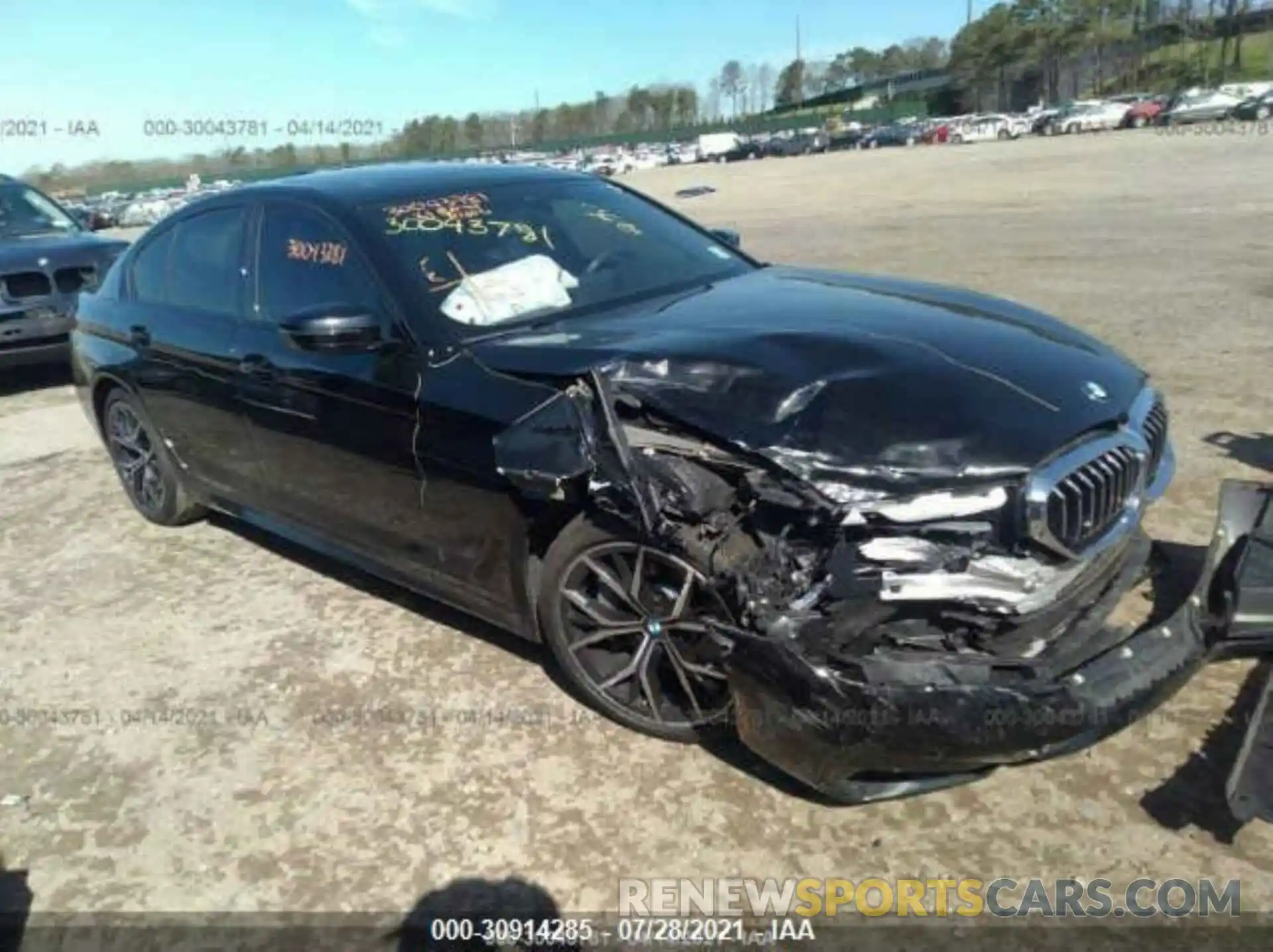 1 Photograph of a damaged car WBA13BJ06MWW98829 BMW 5 SERIES 2021