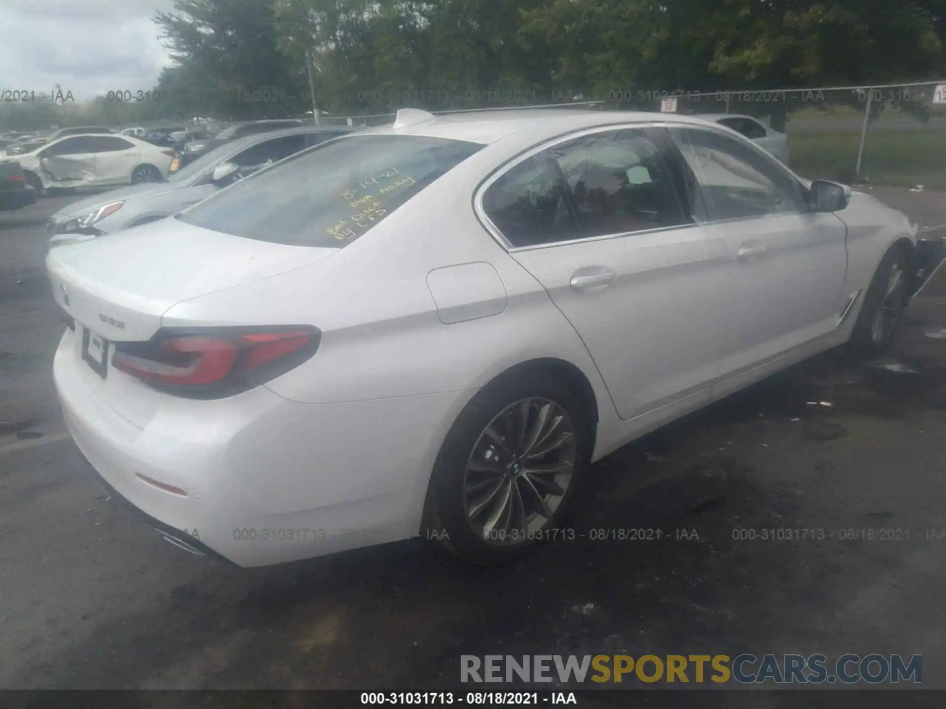 4 Photograph of a damaged car WBA13BJ06MWX28444 BMW 5 SERIES 2021