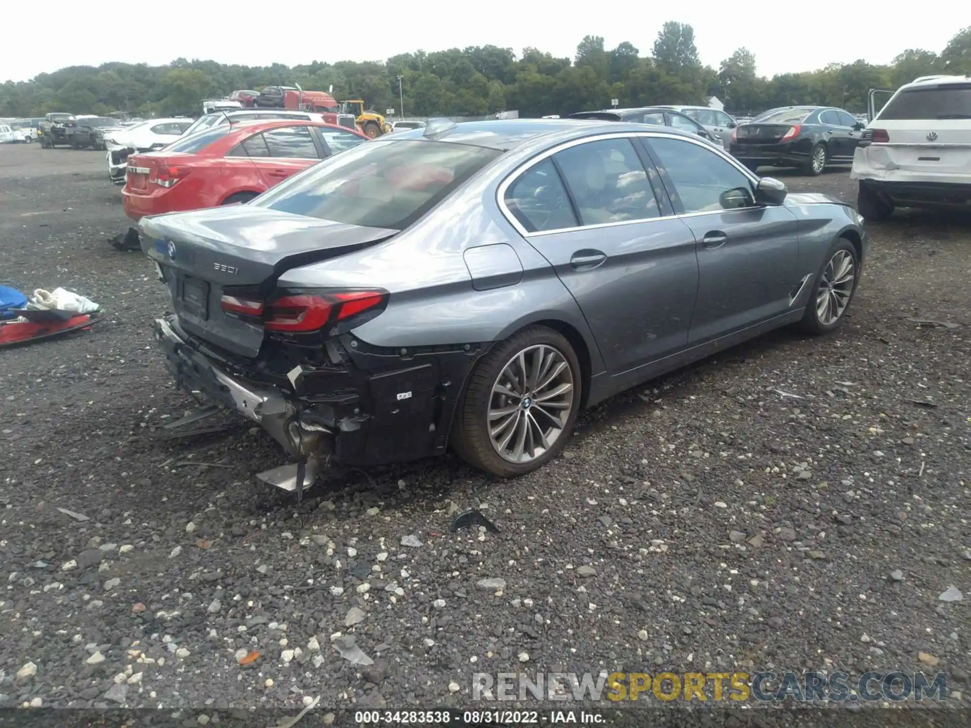 4 Photograph of a damaged car WBA13BJ07MCF33490 BMW 5 SERIES 2021