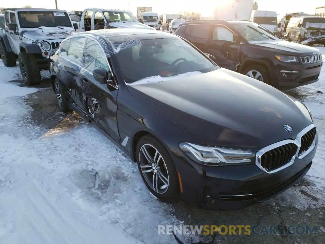 1 Photograph of a damaged car WBA13BJ07MWX03259 BMW 5 SERIES 2021