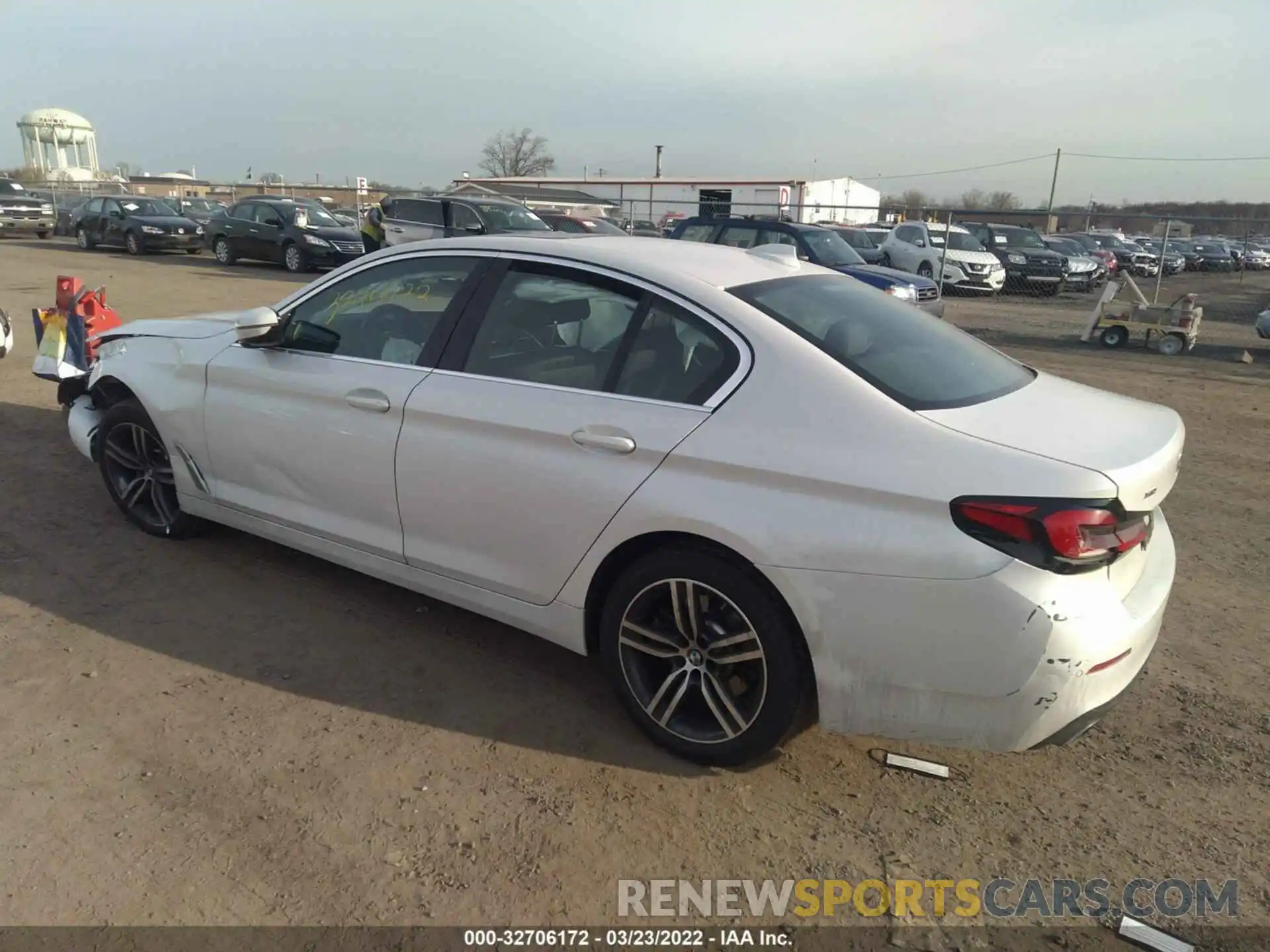 3 Photograph of a damaged car WBA13BJ08MWW91140 BMW 5 SERIES 2021