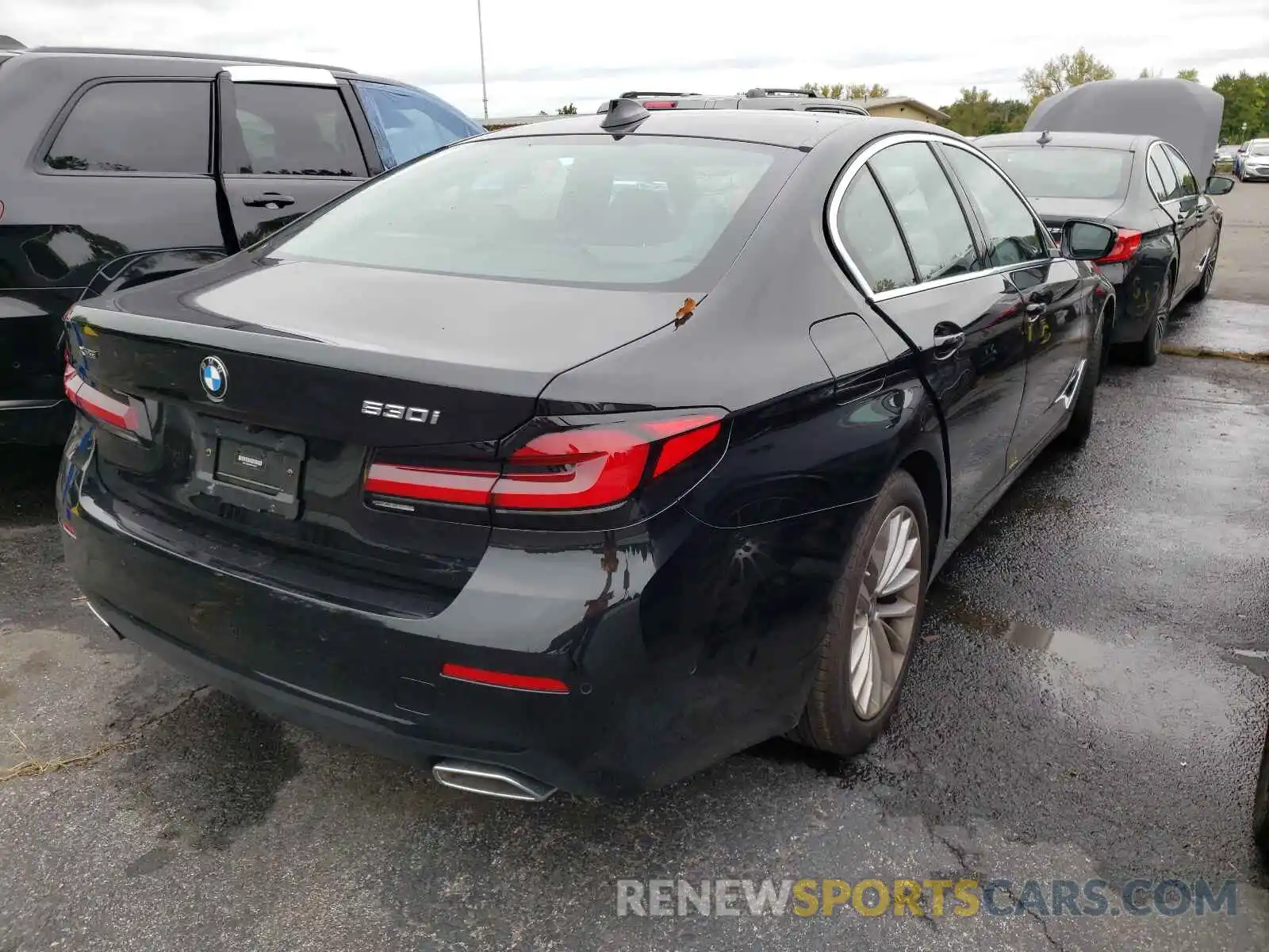 4 Photograph of a damaged car WBA13BJ08MWX16067 BMW 5 SERIES 2021