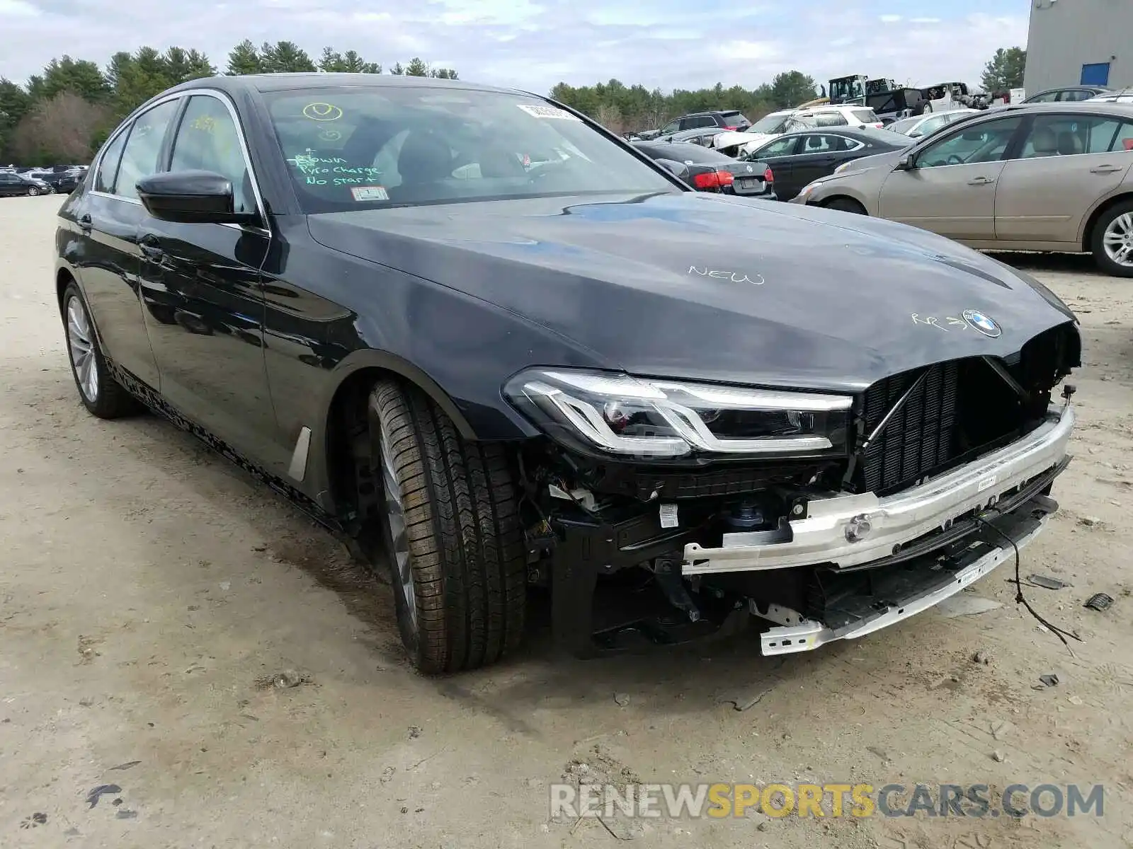 1 Photograph of a damaged car WBA13BJ0XMCF59811 BMW 5 SERIES 2021