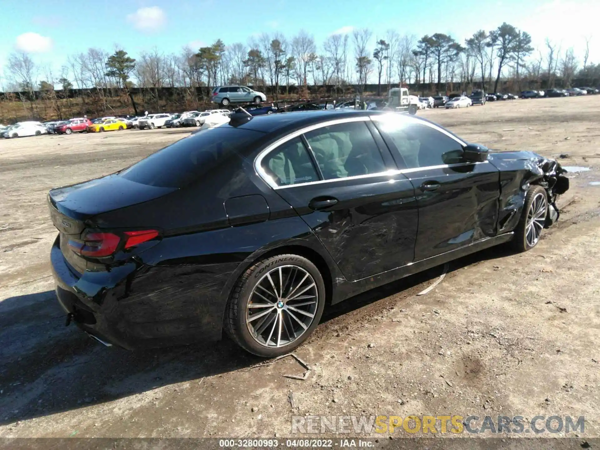 4 Photograph of a damaged car WBA13BJ0XMWW94265 BMW 5 SERIES 2021