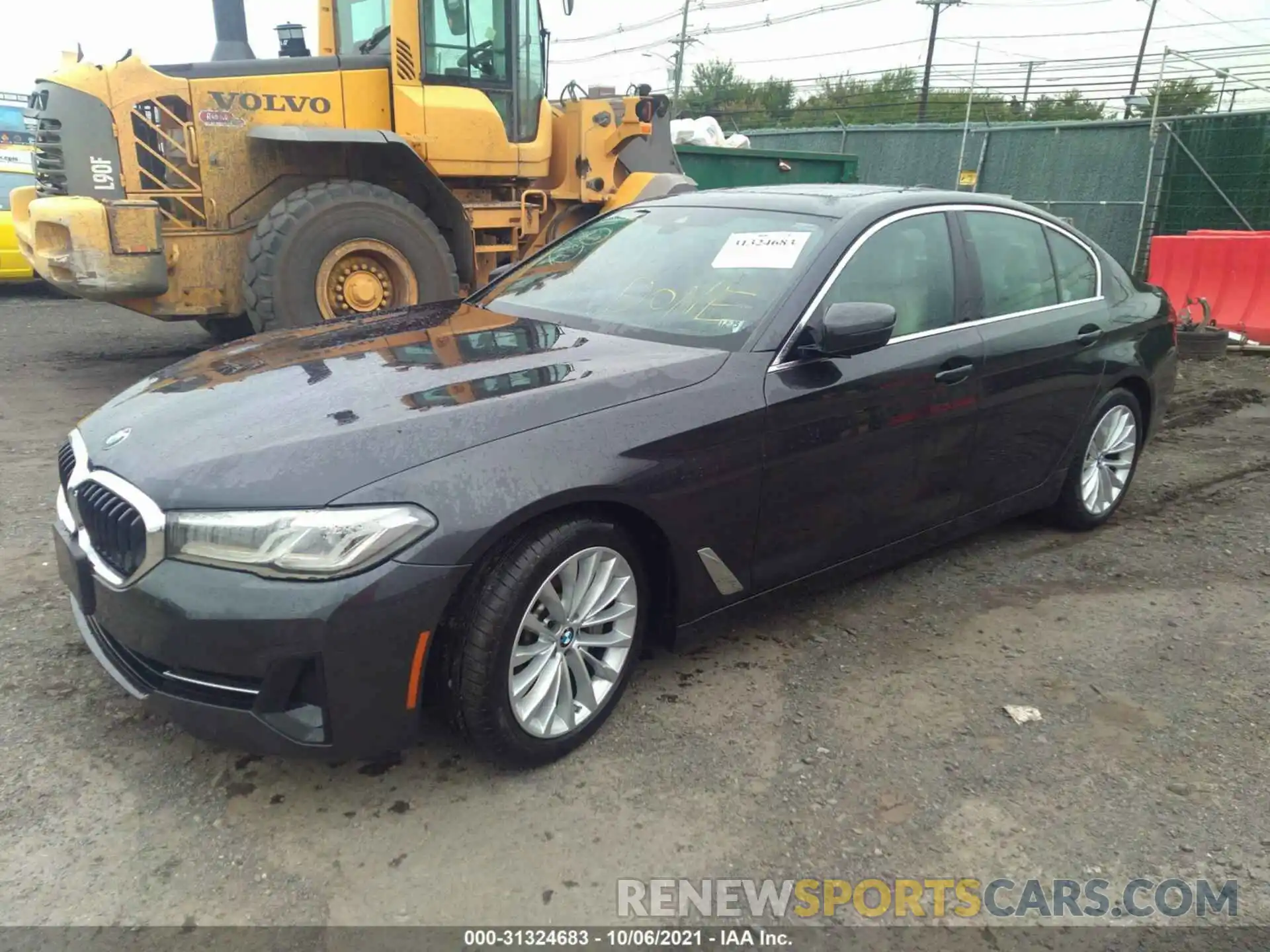 2 Photograph of a damaged car WBA13BJ0XMWW97389 BMW 5 SERIES 2021