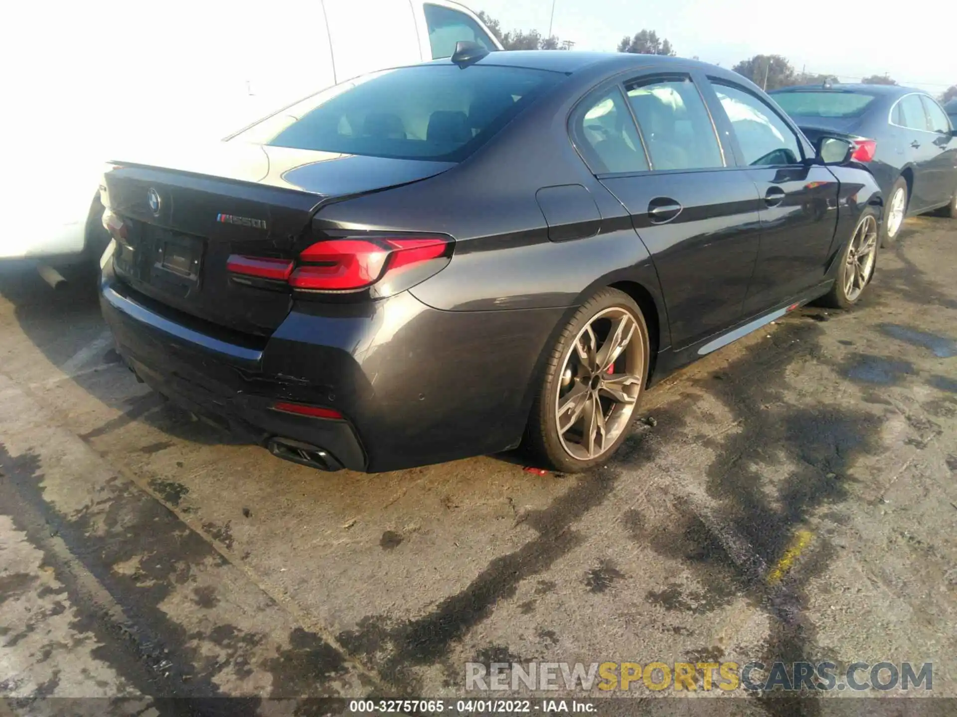 4 Photograph of a damaged car WBA13BK00MCF22703 BMW 5 SERIES 2021